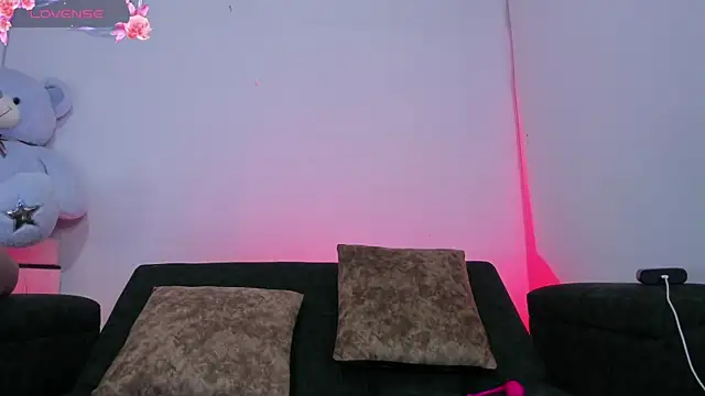 liz 25b online show from 02-25-26, 04:00