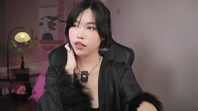 Miuzxc online show from 03-21-26, 09:14