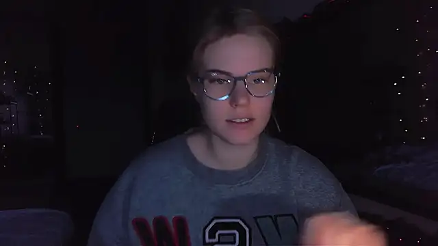 VoluptuousDreams online show from 01-05-25, 01:15