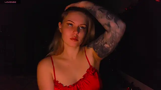 VoluptuousDreams online show from 02-06-25, 04:14