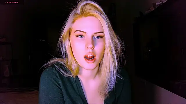 VoluptuousDreams online show from 03-14-25, 05:57