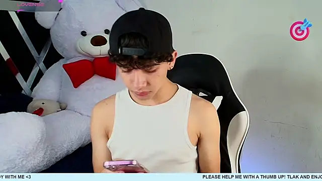 Snapshot of Niico_Cruz chatting on 02-09-25, 06:01 Niico Cruz online show from 02-09-25, 06:01