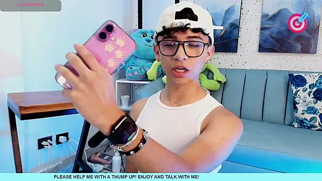 Snapshot of Niico_Cruz chatting on 03-06-25, 01:57 Niico Cruz online show from 03-06-25, 01:57