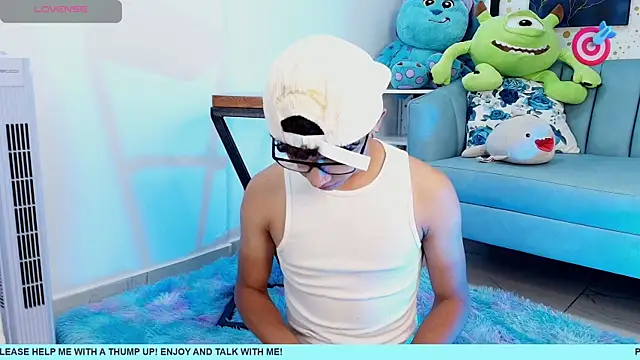 Snapshot of Niico_Cruz chatting on 03-06-25, 05:11 Niico Cruz online show from 03-06-25, 05:11