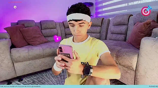 Snapshot of Niico_Cruz chatting on 09-17-25, 10:11 Niico Cruz online show from 09-17-25, 10:11
