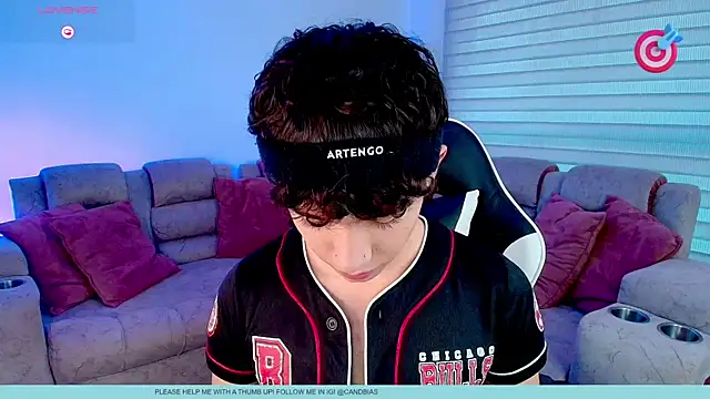 Niico Cruz online show from 01-12-26, 10:04