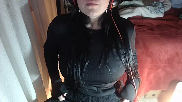 Snapshot of lady_rolinga chatting on 06-25-26, 05:12 lady rolinga online show from 06-25-26, 05:12