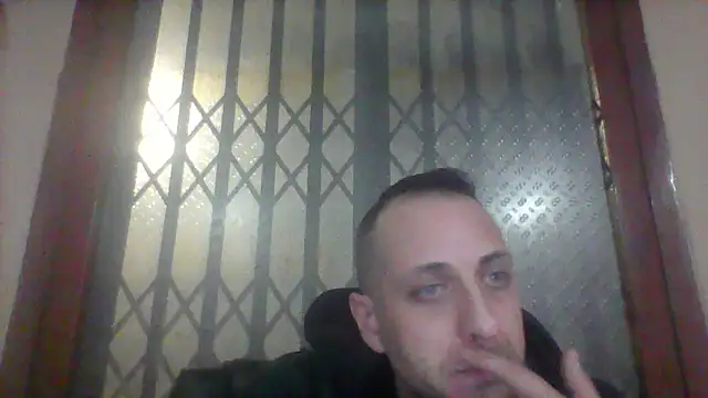 Snapshot of margiale84 chatting on 12-06-24, 06:28 margiale84 online show from 12-06-24, 06:28