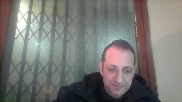 Snapshot of margiale84 chatting on 03-06-25, 06:26 margiale84 online show from 03-06-25, 06:26