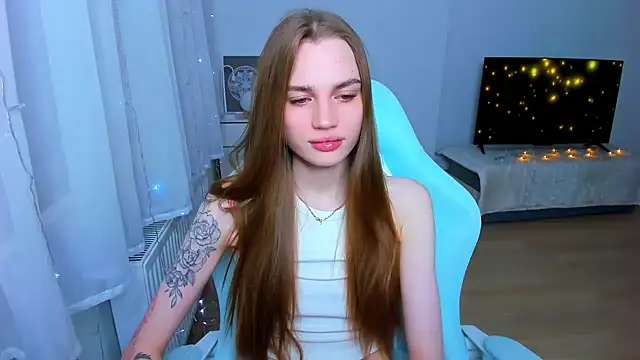 StellaLawless online show from 01-04-25, 09:52