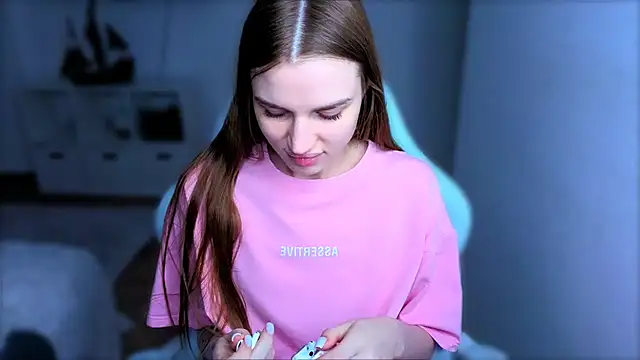 StellaLawless online show from 10-18-25, 01:56