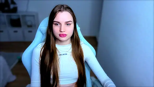 StellaLawless online show from 11-19-25, 07:58