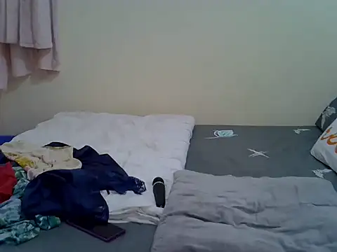 Sweet Bear online show from 12-17-25, 06:08