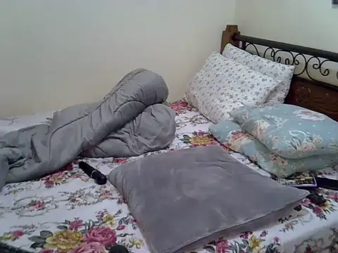 Sweet Bear online show from 07-26-26, 01:14
