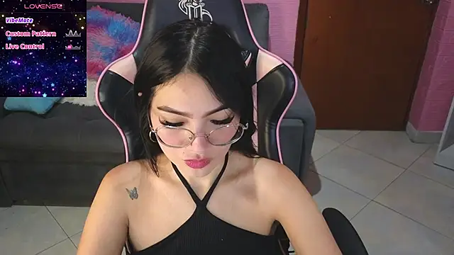 keity moon online show from 02-15-25, 01:49