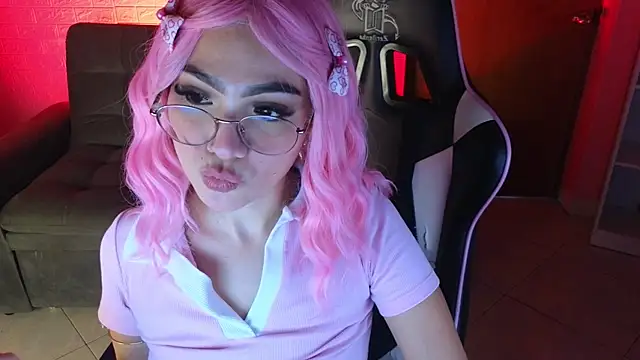 keity moon online show from 05-20-26, 02:23