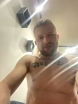 ricco77723 online show from 02-18-25, 02:49