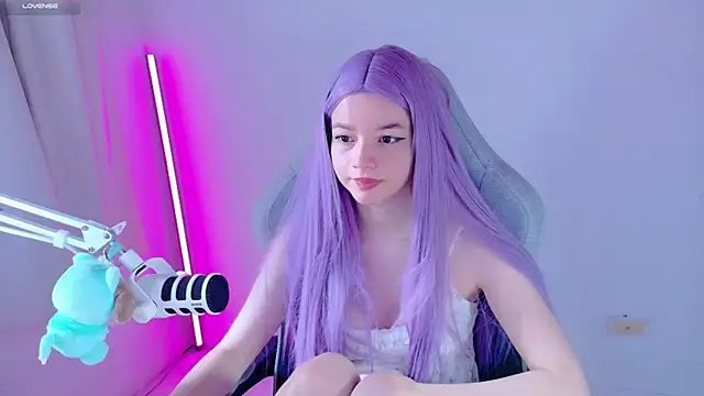 Snapshot of stephybrown chatting on 03-16-26, 08:46 stephybrown online show from 03-16-26, 08:46