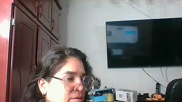 sofiagata1 online show from 03-22-25, 03:30