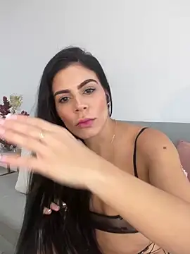 Snapshot of valecruz903 chatting on 02-09-25, 04:50 valecruz903 online show from 02-09-25, 04:50