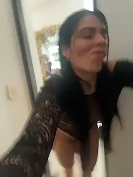 Snapshot of valecruz903 chatting on 01-08-26, 05:48 valecruz903 online show from 01-08-26, 05:48