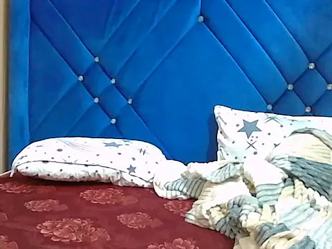 Baibe-leila online show from 10-31-25, 02:34