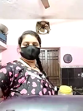 Snapshot of Ruksar-Pathan chatting on 01-16-25, 03:34 Ruksar-Pathan online show from 01-16-25, 03:34