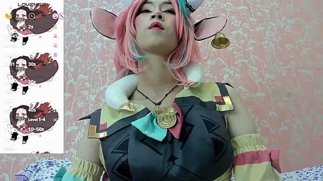 NEZUKO MITSURI online show from 10-08-25, 08:06