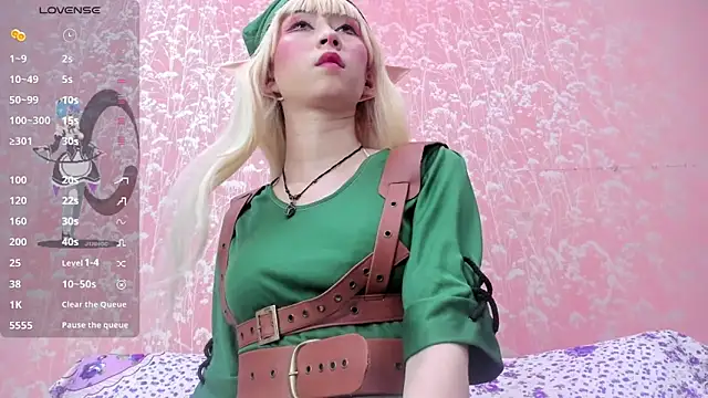 NEZUKO MITSURI online show from 05-11-26, 05:43