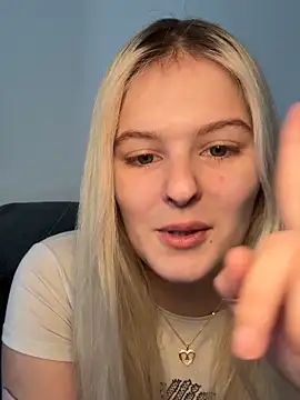 Allylove03 online show from 02-15-26, 08:35