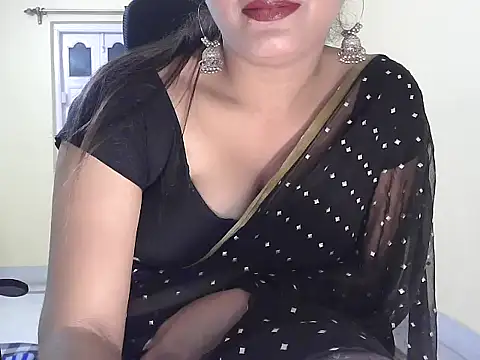 Snapshot of Model-Tanya chatting on 01-08-26, 08:55 Model-Tanya online show from 01-08-26, 08:55