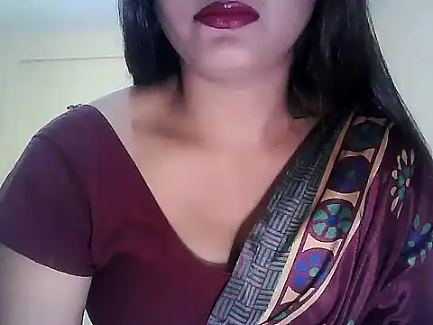 Snapshot of Model-Tanya chatting on 01-15-26, 08:19 Model-Tanya online show from 01-15-26, 08:19