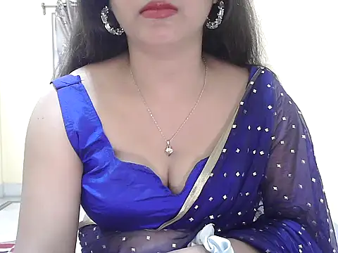 Snapshot of Model-Tanya chatting on 03-07-26, 03:20 Model-Tanya online show from 03-07-26, 03:20