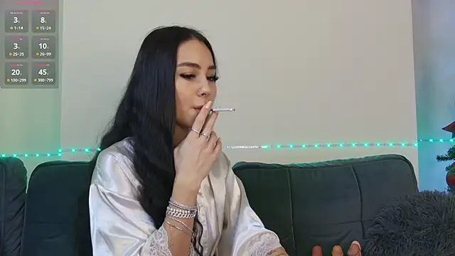 Snapshot of OnlyXandra chatting on 12-05-24, 08:44 OnlyXandra online show from 12-05-24, 08:44