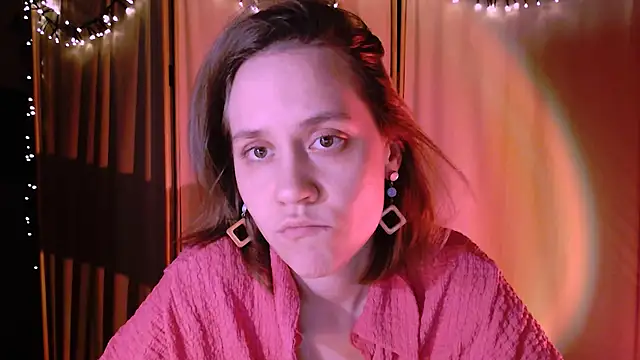 Snapshot of Malinax chatting on 12-26-24, 10:41 Malinax online show from 12-26-24, 10:41