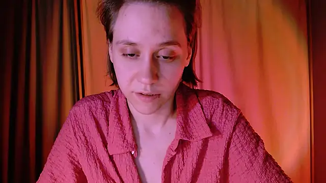 Snapshot of Malinax chatting on 03-15-25, 01:41 Malinax online show from 03-15-25, 01:41