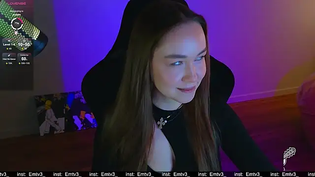 Emili1- online show from 04-06-26, 09:32