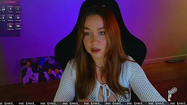 Emili1- online show from 05-05-26, 11:29