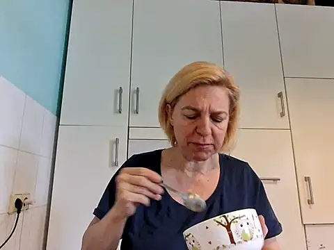 FrauleinSchmitt online show from 02-21-25, 08:40