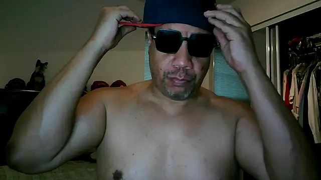 Snapshot of pimpdaddy4ever chatting on 12-15-24, 08:47 pimpdaddy4ever online show from 12-15-24, 08:47