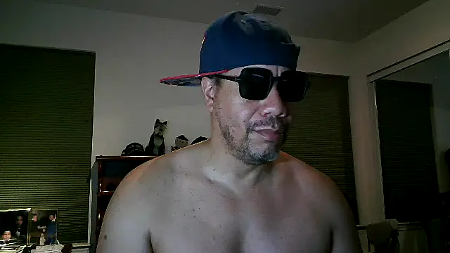 Snapshot of pimpdaddy4ever chatting on 12-24-24, 02:54 pimpdaddy4ever online show from 12-24-24, 02:54