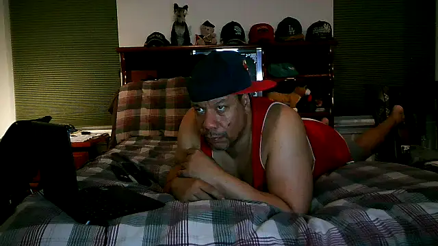Snapshot of pimpdaddy4ever chatting on 03-21-25, 02:39 pimpdaddy4ever online show from 03-21-25, 02:39