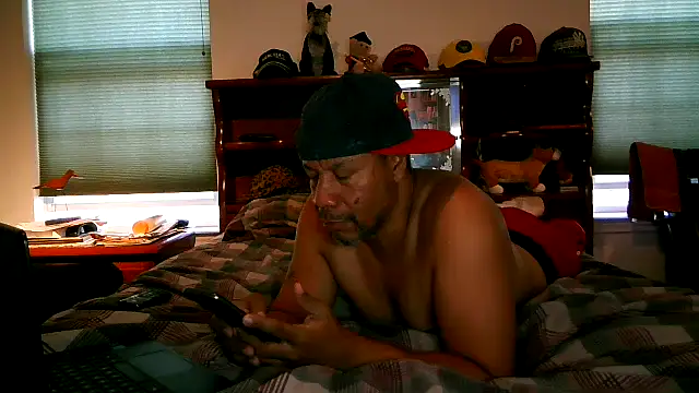 pimpdaddy4ever online show from 11-16-25, 06:02