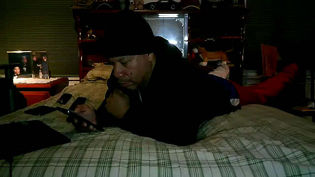 Snapshot of pimpdaddy4ever chatting on 02-23-26, 11:46 pimpdaddy4ever online show from 02-23-26, 11:46