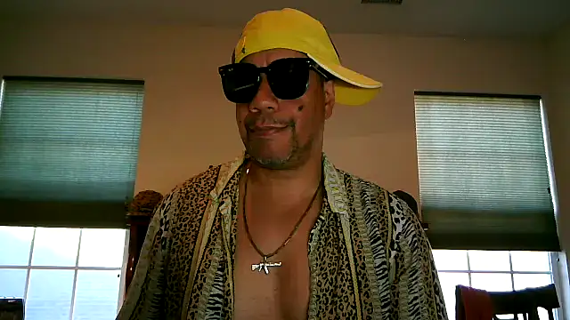 Snapshot of pimpdaddy4ever chatting on 03-09-26, 09:52 pimpdaddy4ever online show from 03-09-26, 09:52