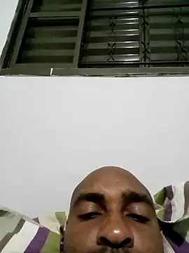 Snapshot of Beto0815 chatting on 04-16-26, 02:23 Beto0815 online show from 04-16-26, 02:23