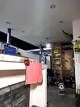 Snapshot of DirtyRcride chatting on 12-05-24, 05:15 DirtyRcride online show from 12-05-24, 05:15