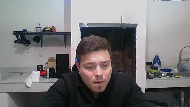 Snapshot of DirtyRcride chatting on 12-08-24, 11:40 DirtyRcride online show from 12-08-24, 11:40