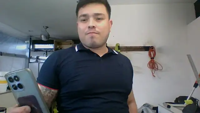 Snapshot of DirtyRcride chatting on 12-17-24, 06:24 DirtyRcride online show from 12-17-24, 06:24