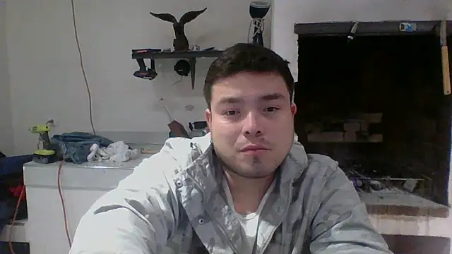 Snapshot of DirtyRcride chatting on 12-26-24, 05:58 DirtyRcride online show from 12-26-24, 05:58